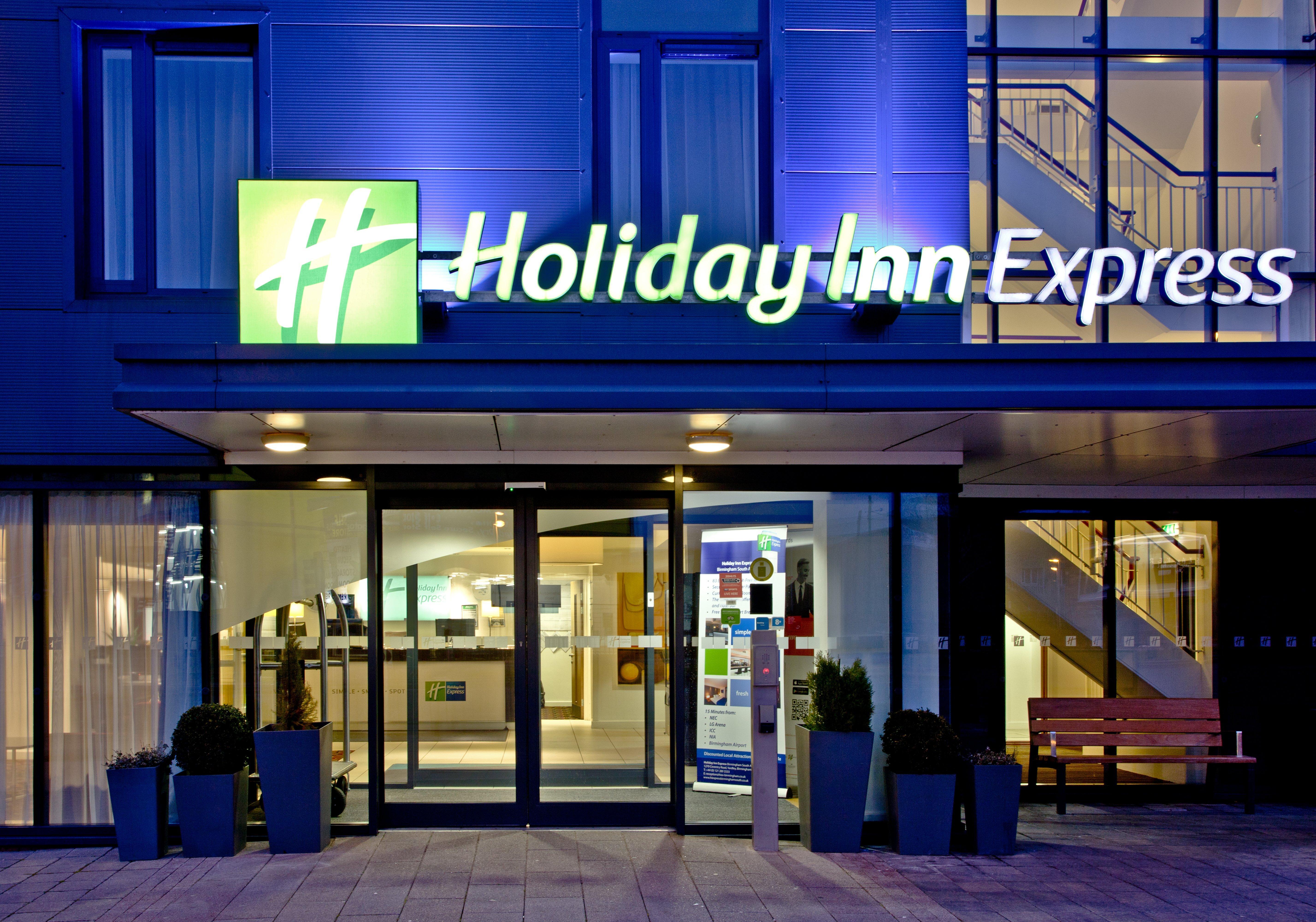 Holiday Inn Express Birmingham South A45, An Ihg Hotel Exterior foto